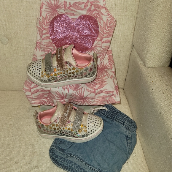 Light up twinkle toes skechers girl toddler size 9 tank top n shorts included 3t - Picture 4 of 5